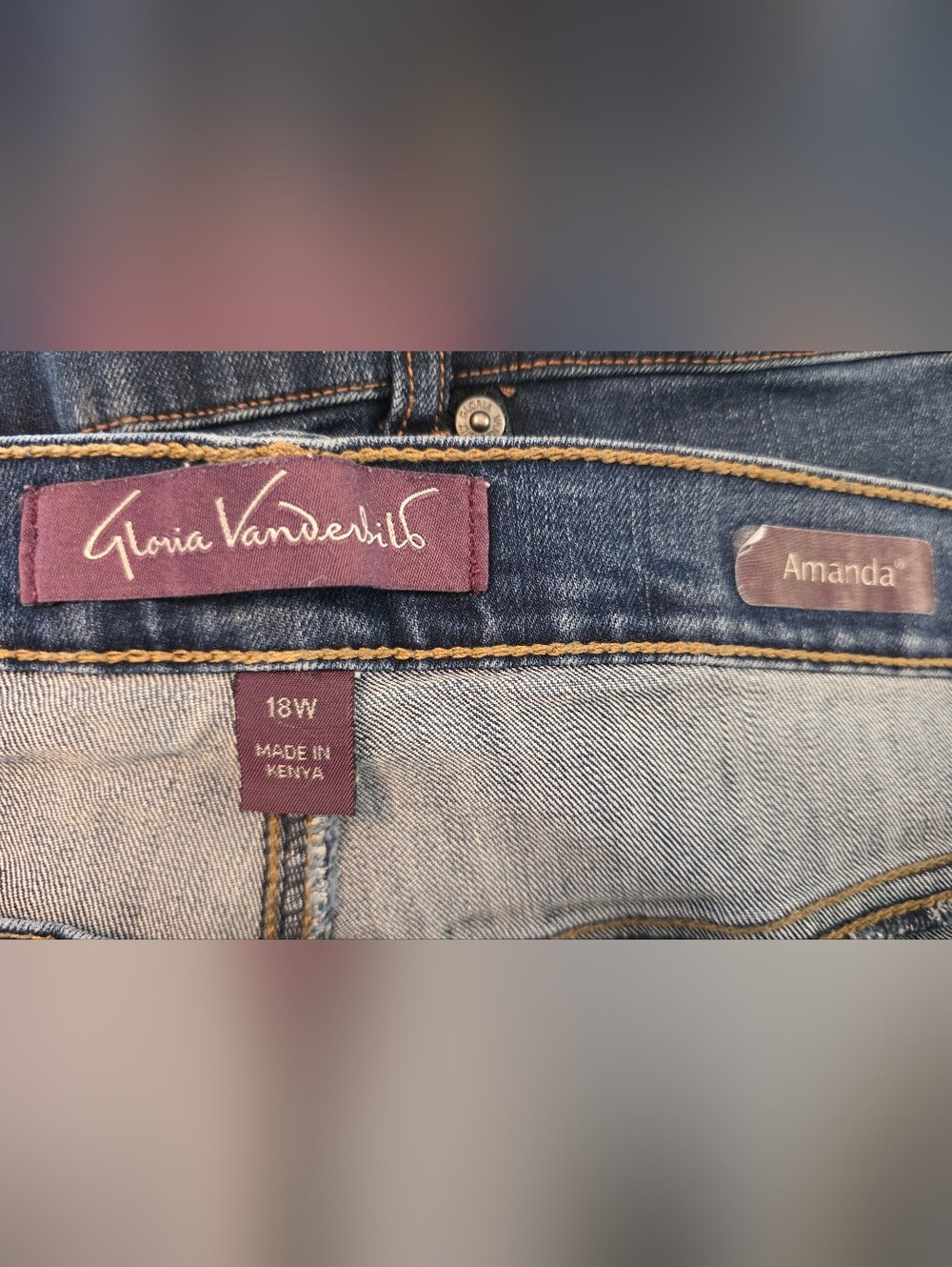 Gloria Vanderbilt Straight Leg Jeans - Picture 5 of 5